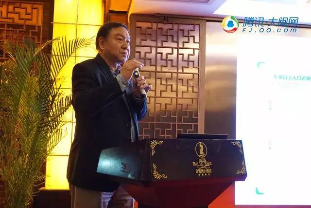 易游体育集团赵堪兴教授较新演讲：增加户外活动时间可以 预防孩子近视