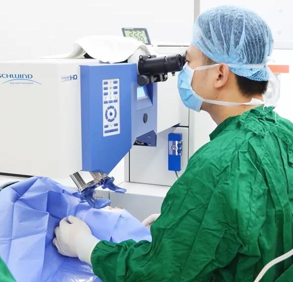 东莞易游体育飞秒激光手术.jpg 东莞易游体育飞秒激光手术.jpg