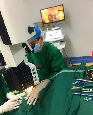 年过八旬白内障老两口 在东莞易游体育顺利手术出院2.png 年过八旬白内障老两口 在东莞易游体育顺利手术出院2.png