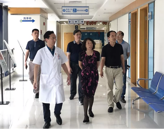 佛山市禅城区相关领*走访慰问佛山易游体育院长赵刚平教授2.png 佛山市禅城区相关领*走访慰问佛山易游体育院长赵刚平教授2.png