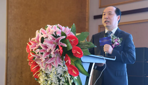 2018国家继续教育项目屈光及白内障手术诊疗规范及新技术研讨会暨第十四届长三角地区眼科高峰论坛在上海举行2.png 2018国家继续教育项目屈光及白内障手术诊疗规范及新技术研讨会暨第十四届长三角地区眼科高峰论坛在上海举行2.png