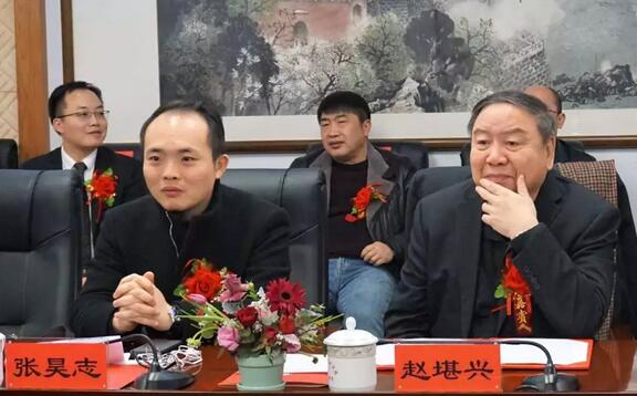 岳阳职业技术学院医学临床教学与实践基地正式落户岳阳易游体育恒康医院2.jpg 岳阳职业技术学院医学临床教学与实践基地正式落户岳阳易游体育恒康医院2.jpg