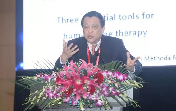 易游体育专家团受邀亮相第十九届环球眼科学学术会议暨第十九届环球视光学学术会议（COOC 2019）4.jpg