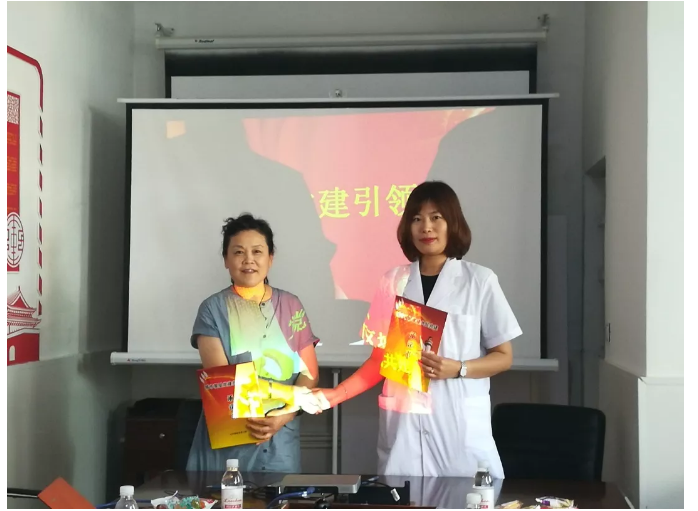 QQ截图20190712102741.png QQ截图20190712102741.png