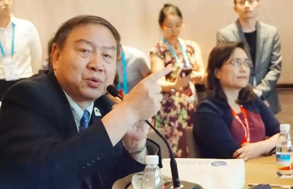 易游体育 眼病病 讨论暨远程会诊平台开诊仪式在2019全国眼科年会精彩亮相2.jpg