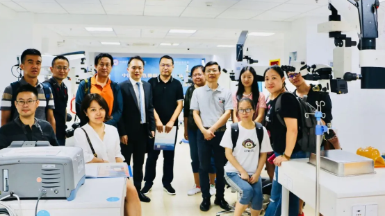 “星”工厂，“星”起航 ︳易游体育“明日之星计划”已为行业培育300多名眼科之星2.png