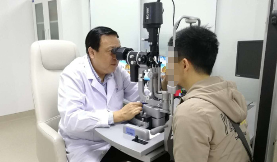 青光眼领域“巨子级”专家葛坚教授9月25日坐诊厦门眼科中心.png 青光眼领域“巨子级”专家葛坚教授9月25日坐诊厦门眼科中心.png