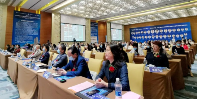 粤港澳大湾区2021年眼科诊疗技术新进展研讨会暨易游体育高峰论坛圆满落幕，两岸三地学者互学互动，共建健康湾区！2.png