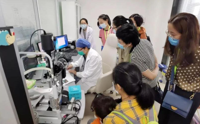 易游体育旗下2家医院荣登“全国GCP机构药物临床试验量值排行榜”4.png 易游体育旗下2家医院荣登“全国GCP机构药物临床试验量值排行榜”4.png